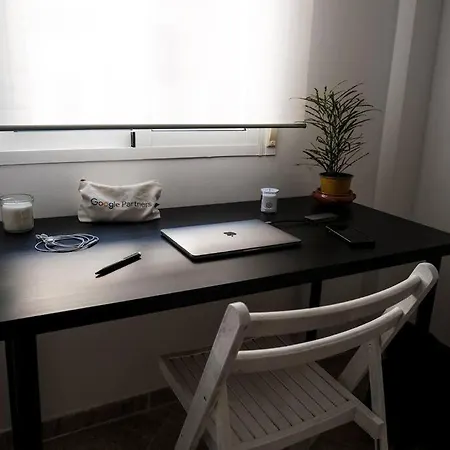 A 100m Del Ayuntamiento Apartamento Huelva